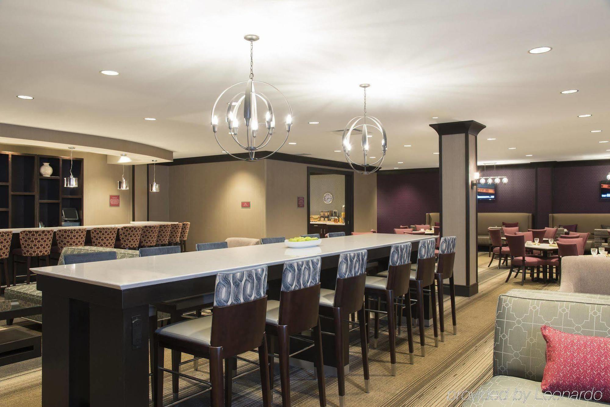 Doubletree By Hilton Schenectady Hotel Екстериор снимка